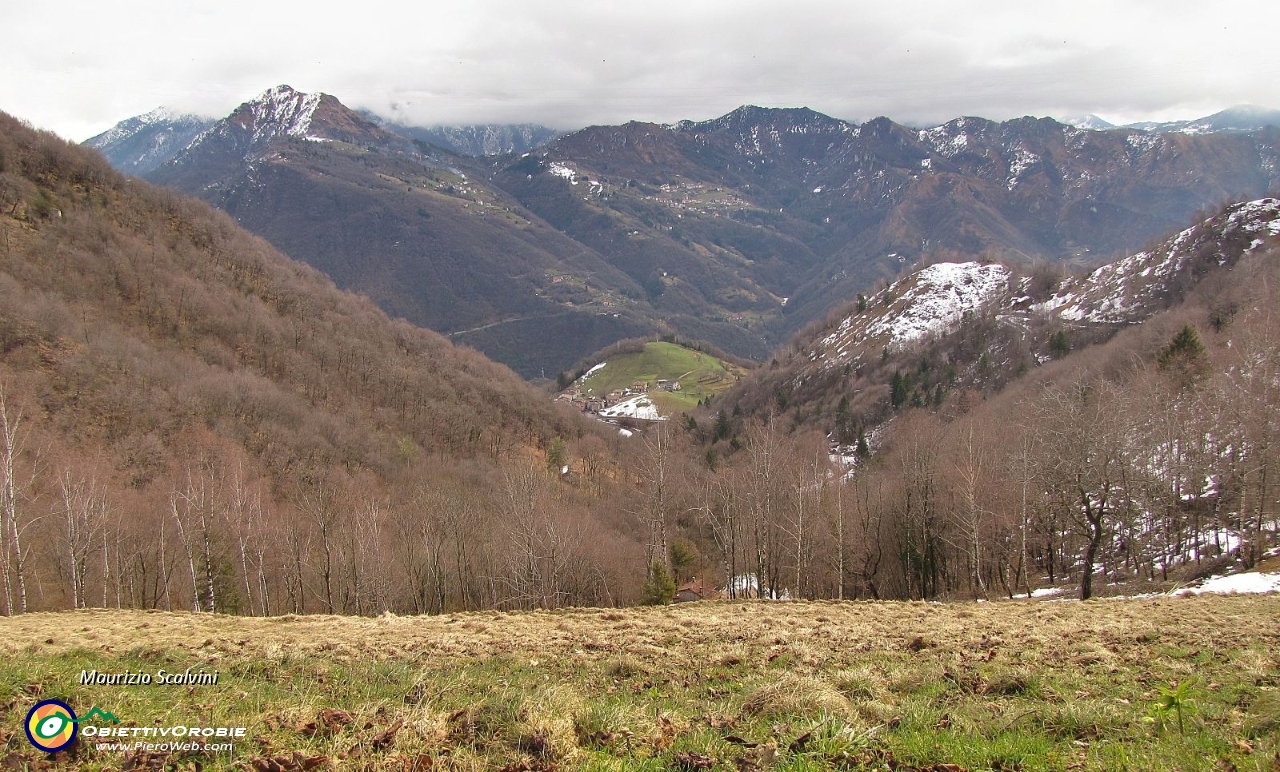 17 Panorama verso Alino e la zona Monte Gioco - Pizzo Rabbioso....JPG